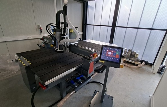 VOLTER Installs L2616 CNC Router at the European Space Agency