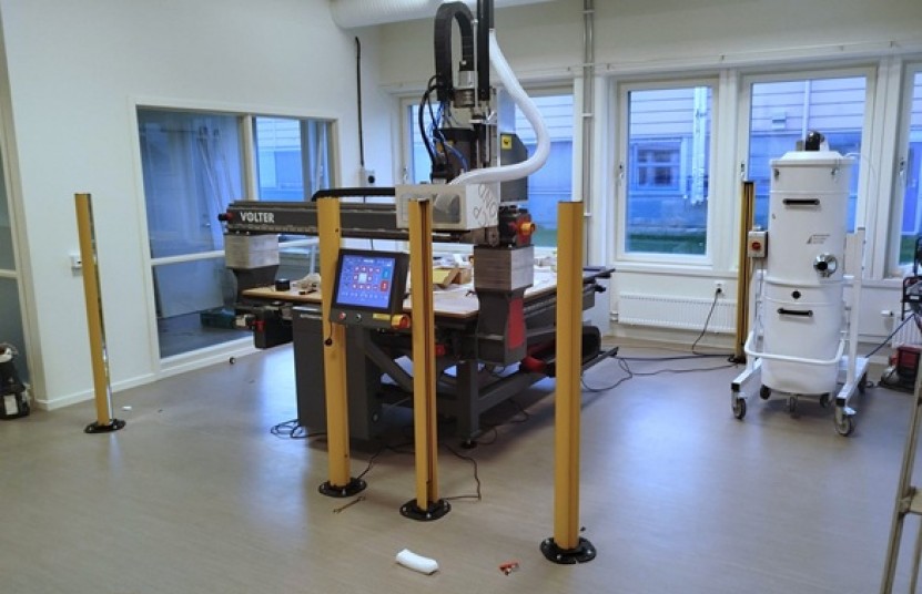 Stroj VOLTER L1616 na Technické univerzitě v Luleå ve Švédsku